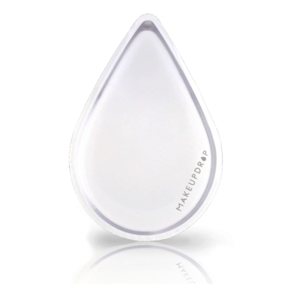NWOT makeup Drop Silicone beauty applicator - Picture 1 of 3